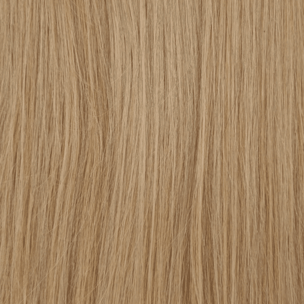 Detailansicht der C&K Premium Weft Echthaarverlängerung in Light Ash Blonde – Struktur und Qualität im Fokus