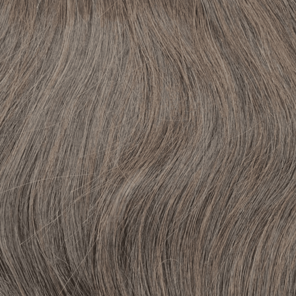Nahaufnahme Haarstruktur – C&K Tape-In Extensions glatt #4 Warm Brown Echthaar